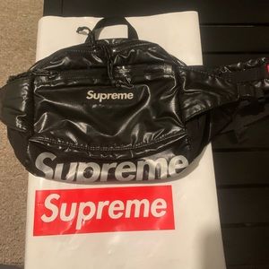 Supreme waist black bag